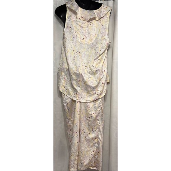 Great Condition Cabernet by Sleep Sense Pajama Set Sz medium PJs Pink Floral pol - Picture 3 of 8